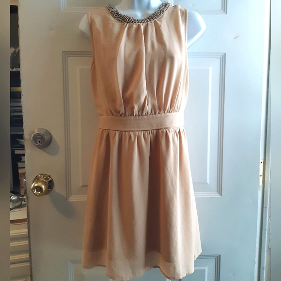 Pink Chiffon Dress - Picture 2 of 11